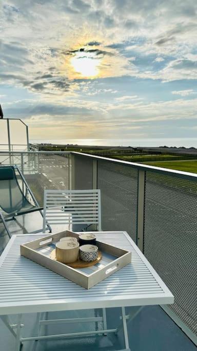 Face A La Mer Immense Cayeux-sur-Mer Exterior photo