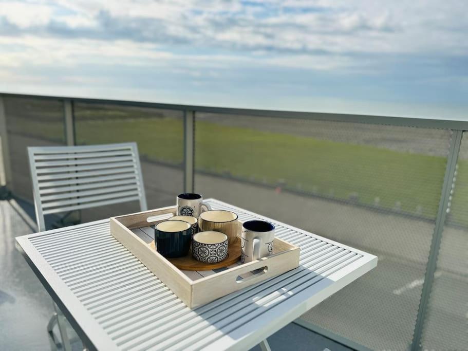 Face A La Mer Immense Cayeux-sur-Mer Exterior photo